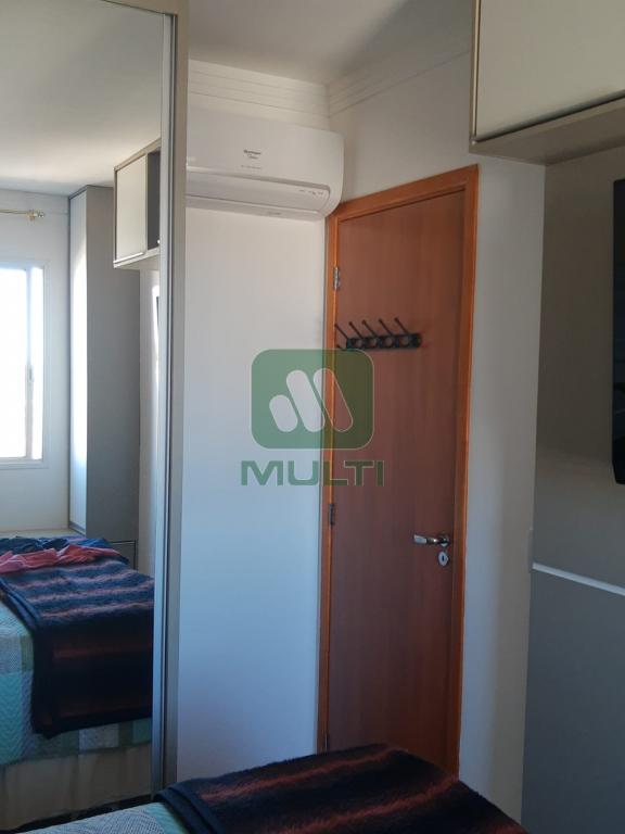 Apartamento à venda com 2 quartos, 53m² - Foto 34