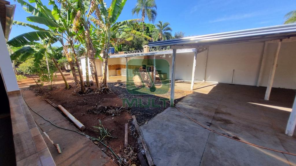 Fazenda à venda com 3 quartos, 200m² - Foto 18