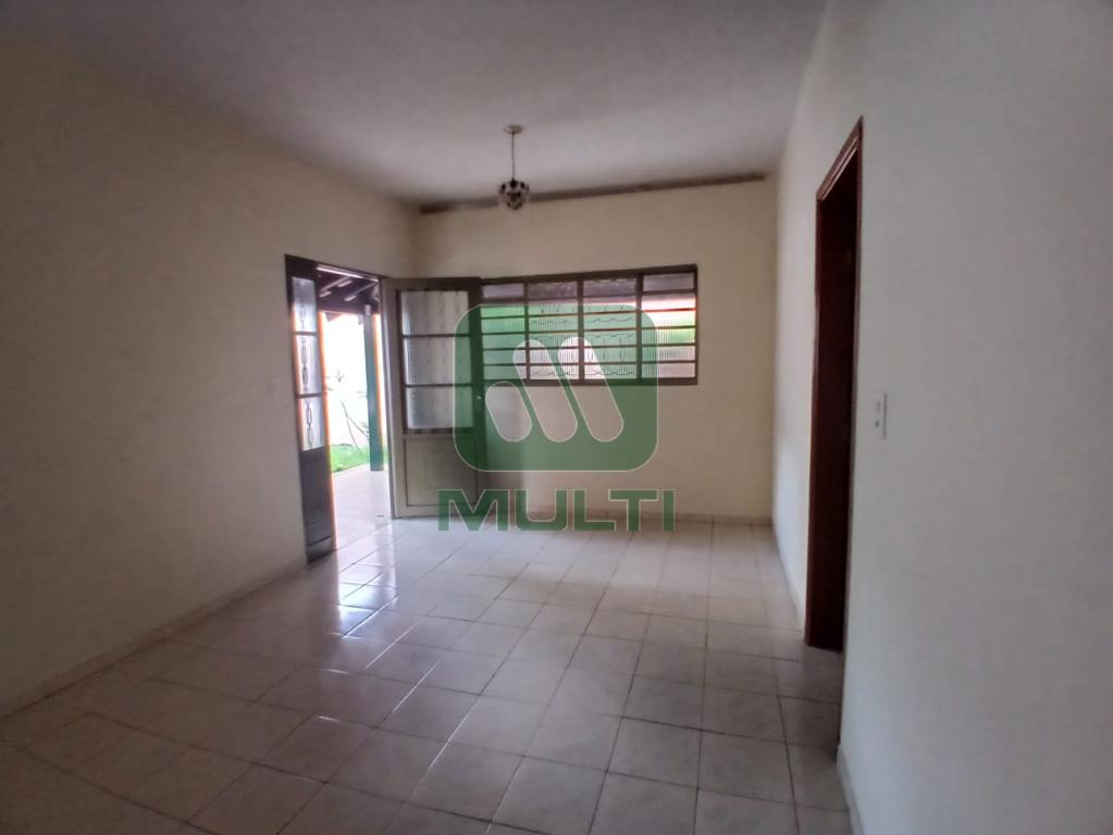 Casa à venda com 3 quartos, 200m² - Foto 10