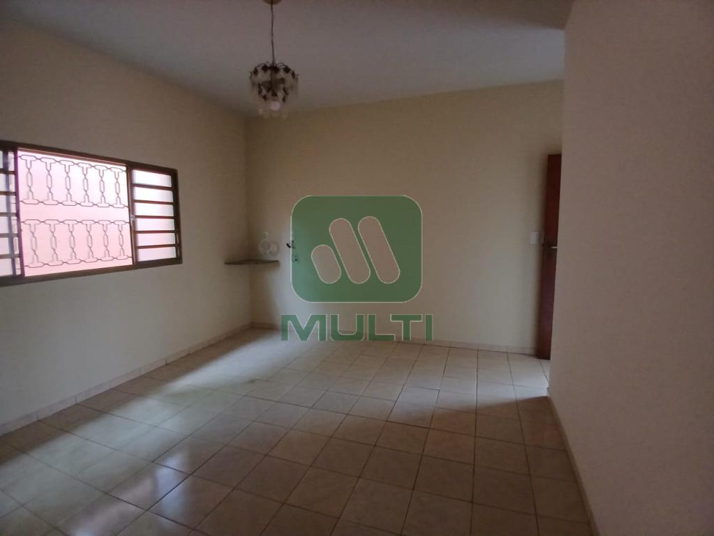 Casa à venda com 3 quartos, 200m² - Foto 24