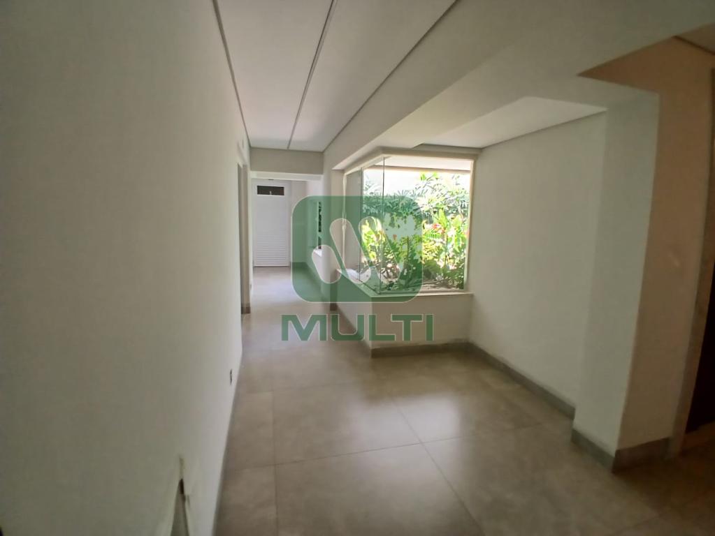 Apartamento à venda com 3 quartos, 145m² - Foto 10