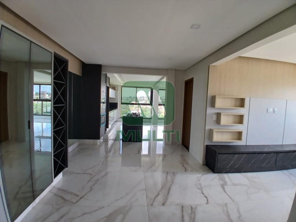 Apartamento à venda com 3 quartos, 145m² - Foto 12