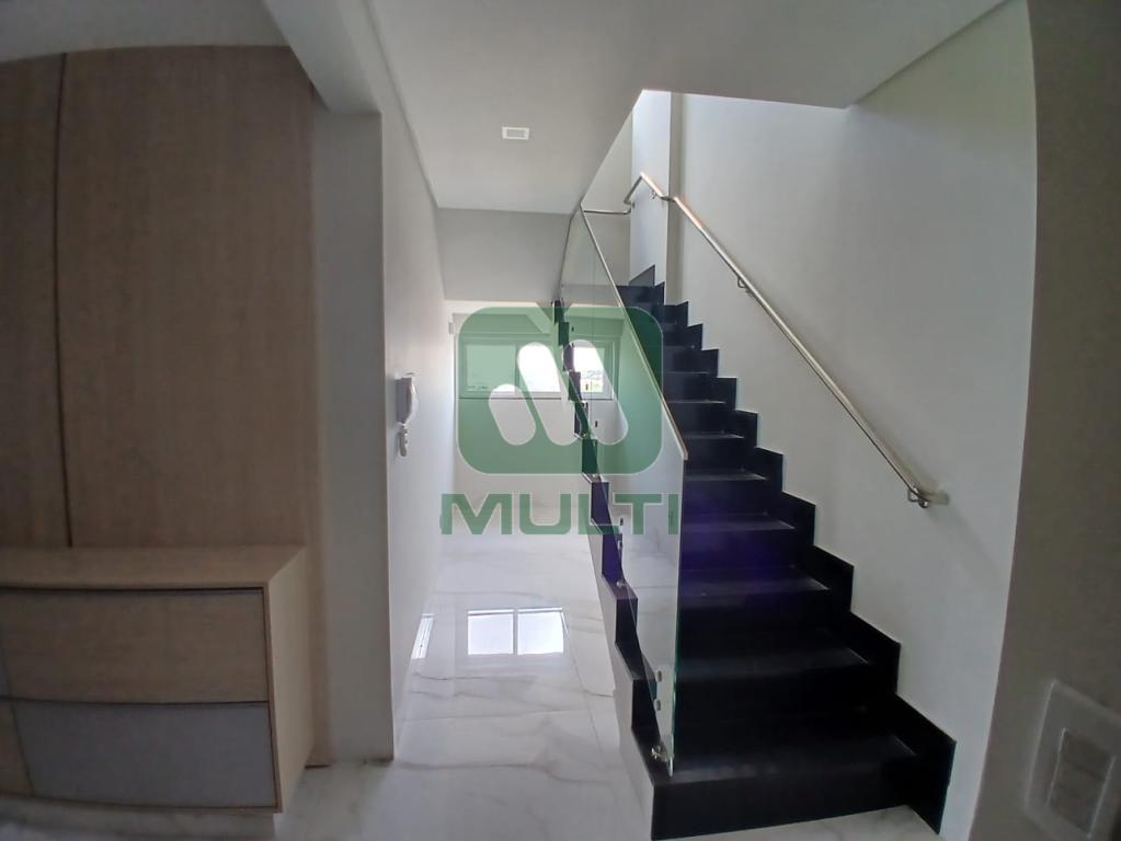 Apartamento à venda com 3 quartos, 145m² - Foto 19