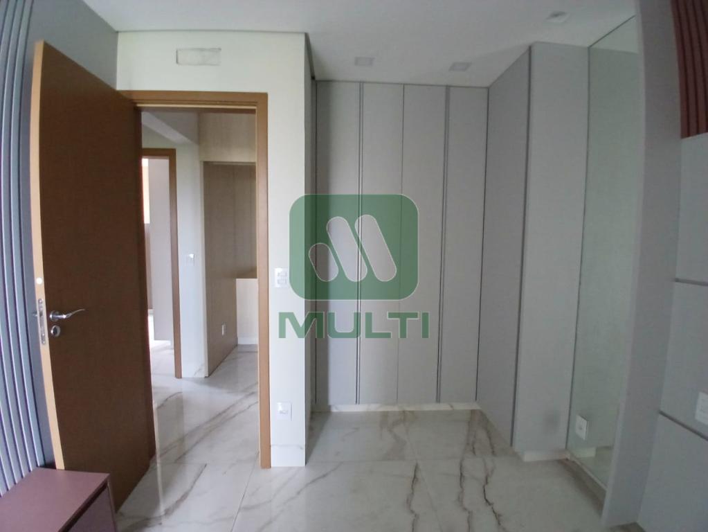 Apartamento à venda com 3 quartos, 145m² - Foto 21