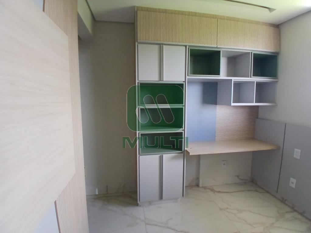 Apartamento à venda com 3 quartos, 145m² - Foto 25