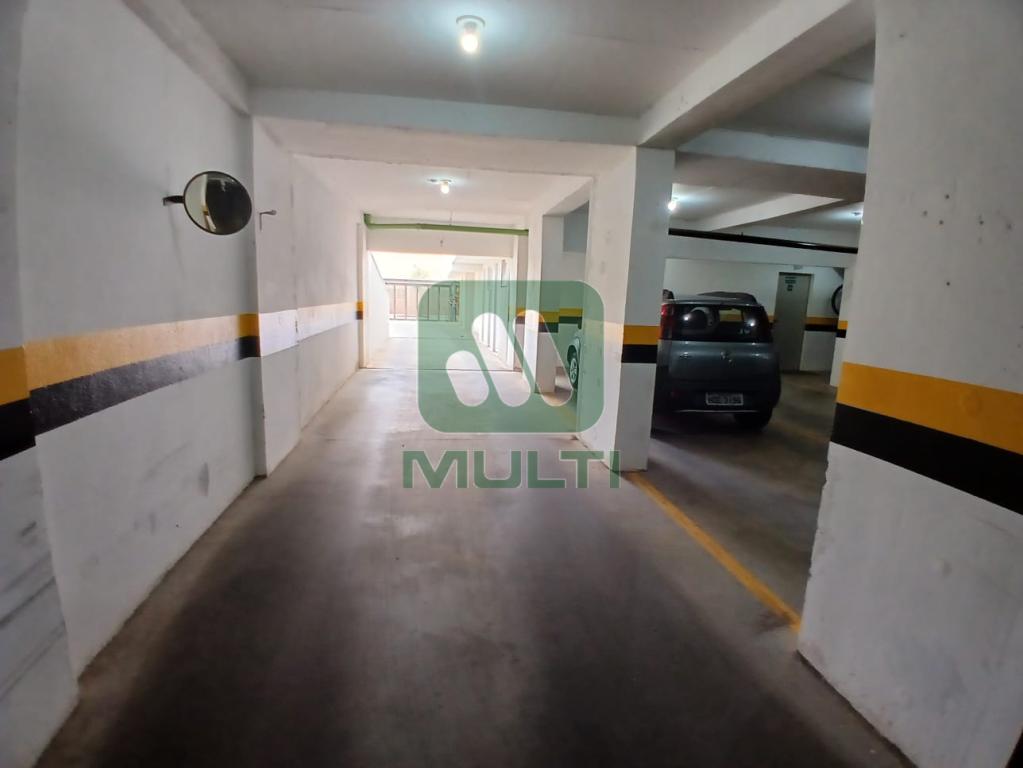 Apartamento à venda com 3 quartos, 145m² - Foto 40