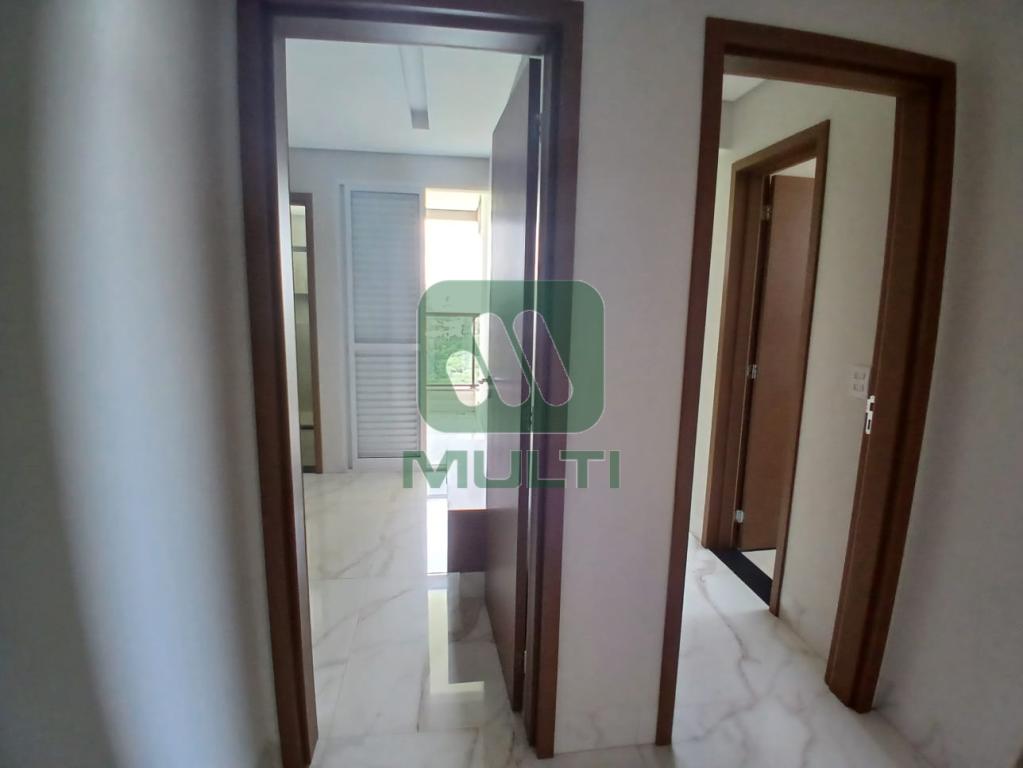 Apartamento à venda com 3 quartos, 145m² - Foto 46