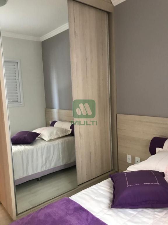 Apartamento à venda com 3 quartos, 76m² - Foto 10