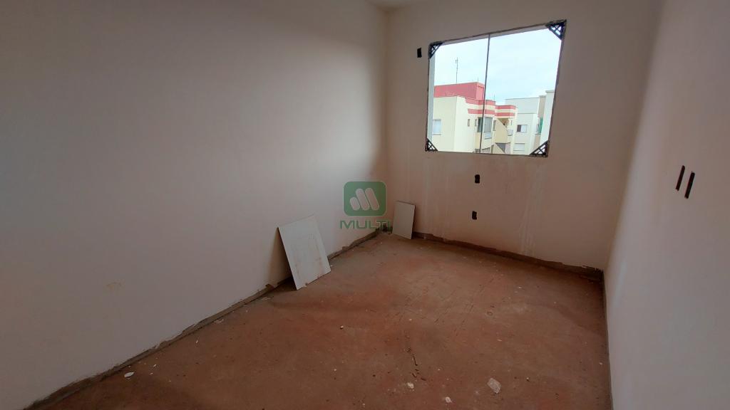 Apartamento à venda com 3 quartos, 180m² - Foto 11