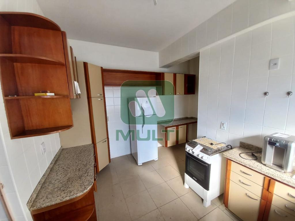 Apartamento à venda com 4 quartos, 160m² - Foto 19