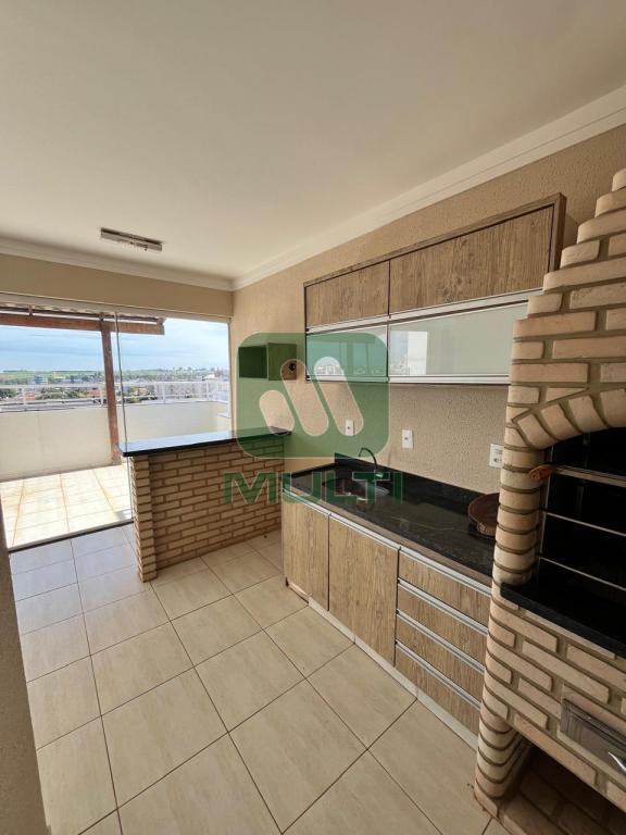 Apartamento à venda com 4 quartos, 170m² - Foto 1