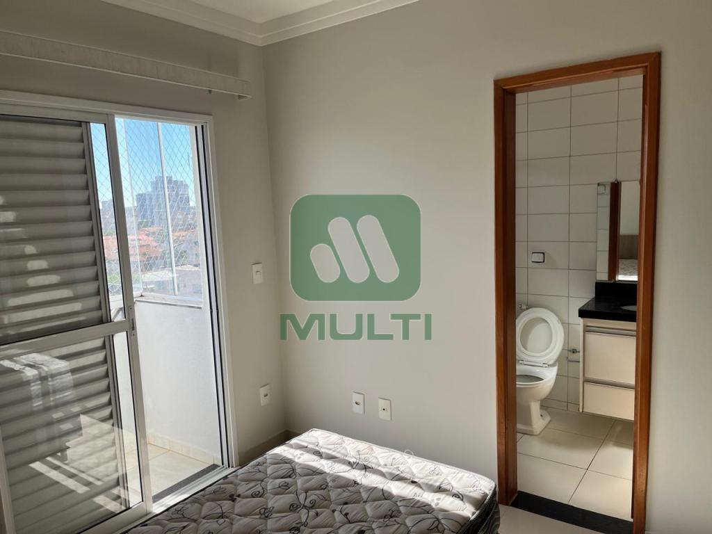 Apartamento à venda com 4 quartos, 170m² - Foto 6