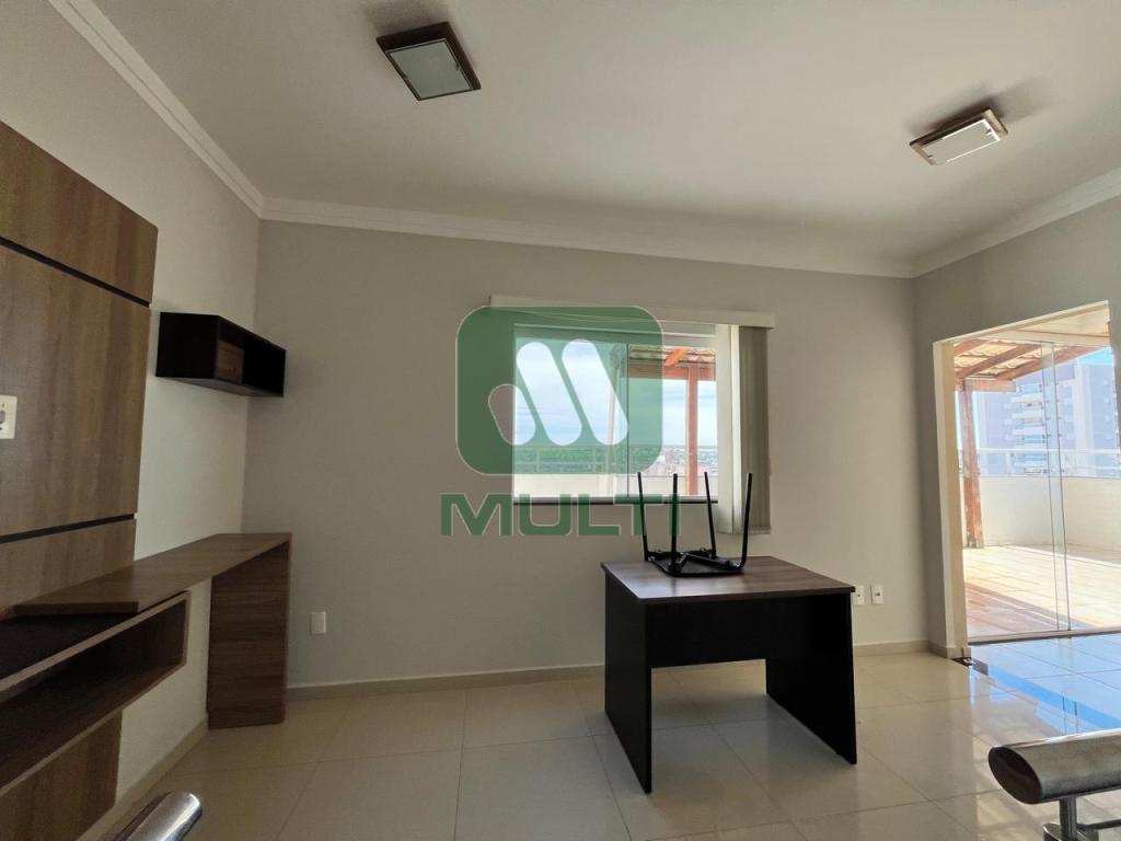 Apartamento à venda com 4 quartos, 170m² - Foto 23