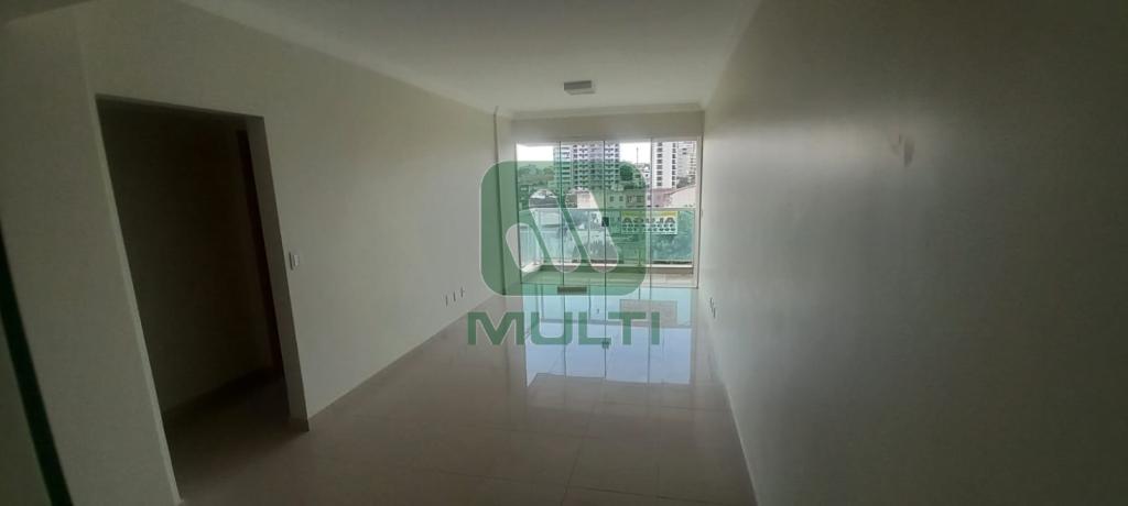 Apartamento à venda com 3 quartos, 90m² - Foto 4