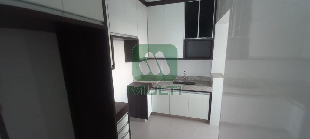 Apartamento à venda com 3 quartos, 90m² - Foto 14