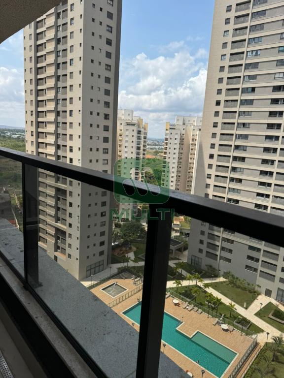 Apartamento à venda com 3 quartos, 225m² - Foto 7