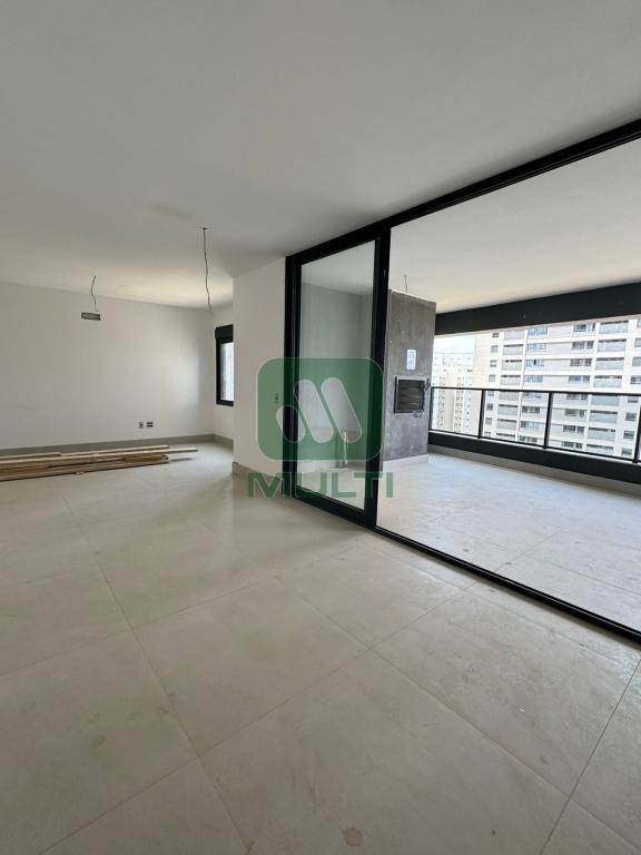 Apartamento à venda com 3 quartos, 225m² - Foto 12