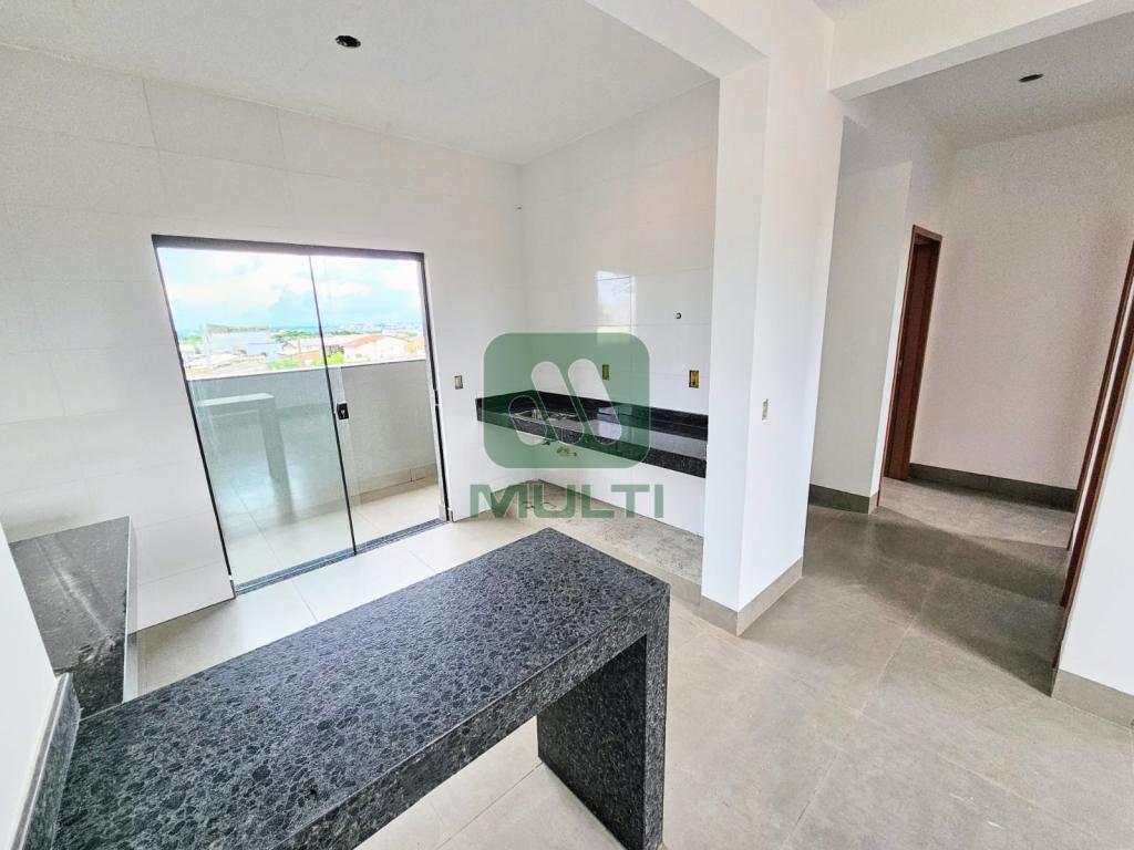 Apartamento à venda com 2 quartos, 74m² - Foto 4