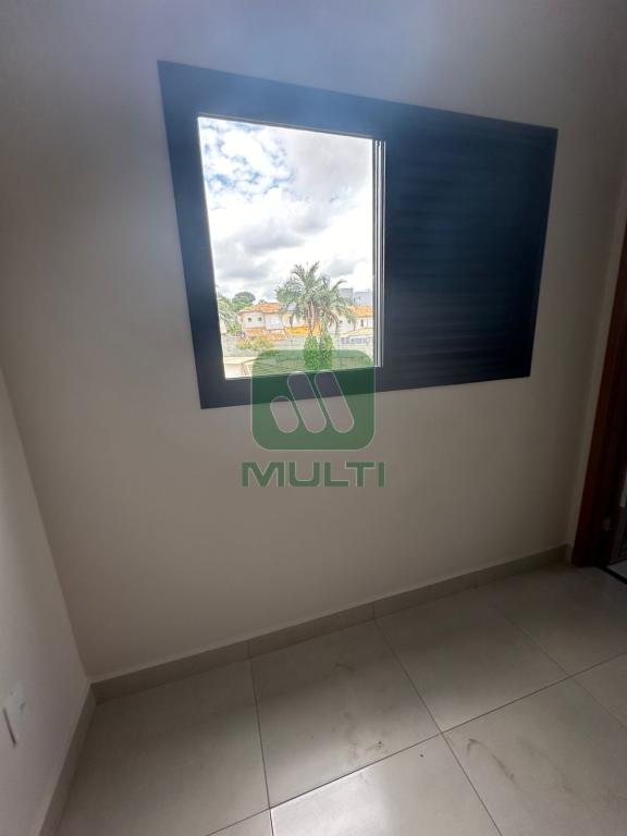 Apartamento à venda com 2 quartos, 61m² - Foto 16