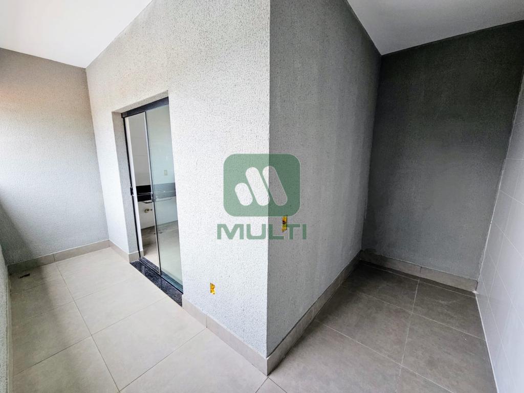 Apartamento à venda com 2 quartos, 74m² - Foto 5