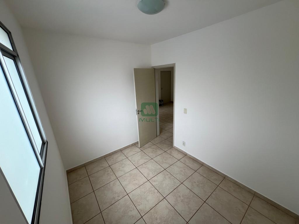 Apartamento à venda com 2 quartos, 45m² - Foto 10