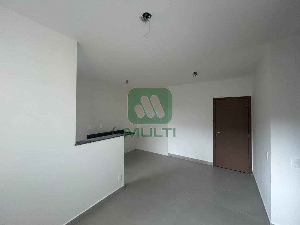 Apartamento à venda com 2 quartos, 52m² - Foto 3