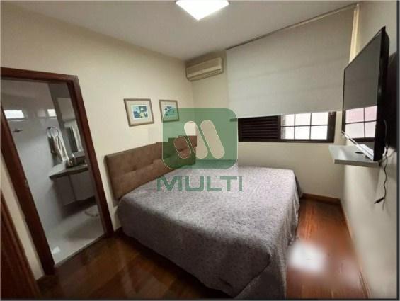 Apartamento à venda com 4 quartos, 367m² - Foto 18