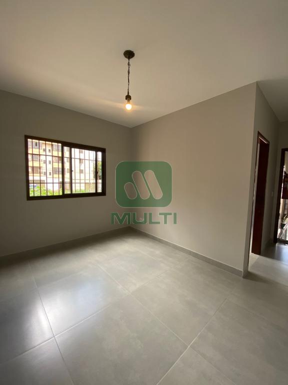 Apartamento à venda com 2 quartos, 59m² - Foto 1