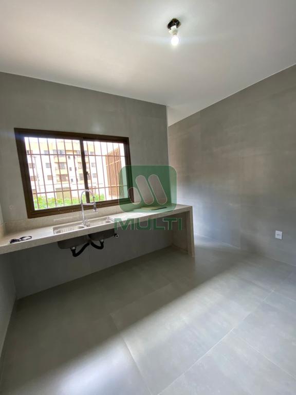 Apartamento à venda com 2 quartos, 59m² - Foto 3