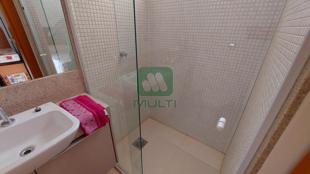 Apartamento à venda com 3 quartos, 171m² - Foto 9