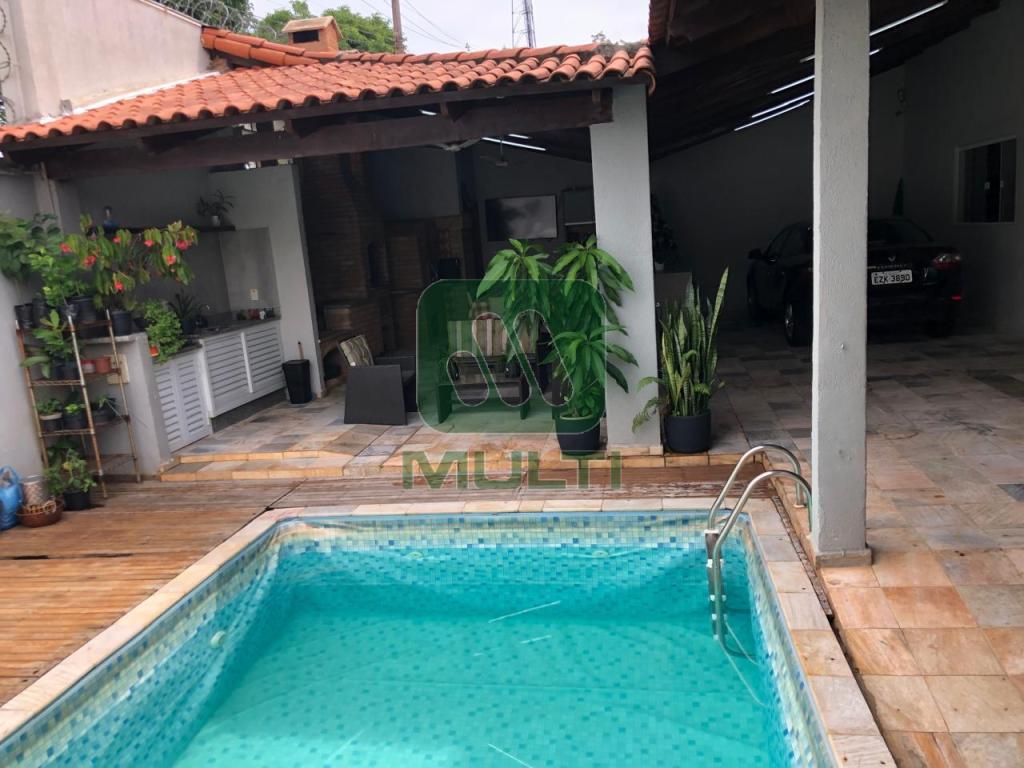 Casa à venda com 5 quartos, 291m² - Foto 17