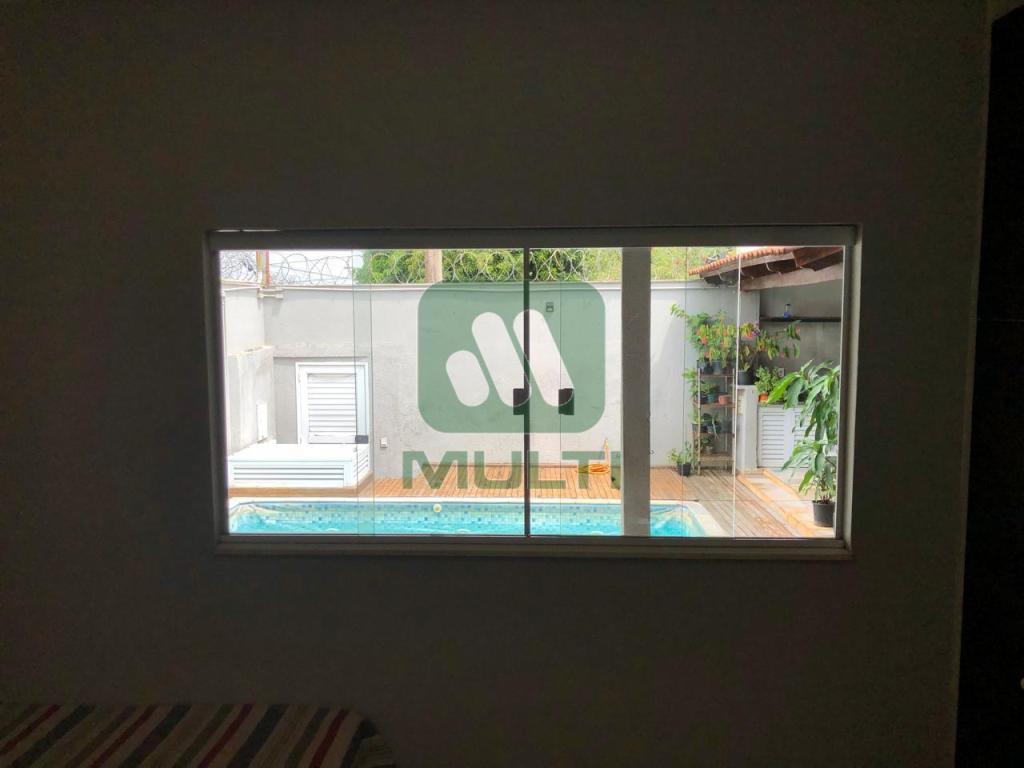 Casa à venda com 5 quartos, 291m² - Foto 36