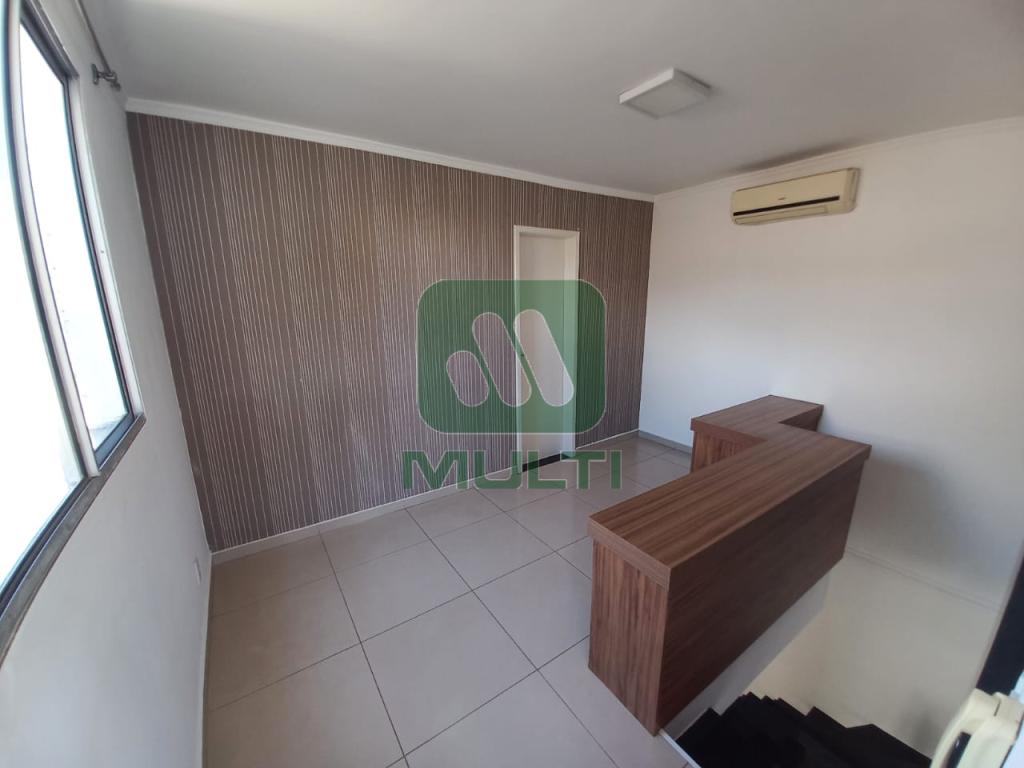 Cobertura à venda com 2 quartos, 72m² - Foto 12