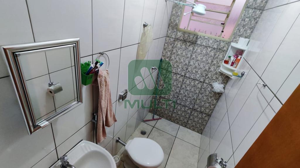 Casa à venda com 4 quartos, 100m² - Foto 4