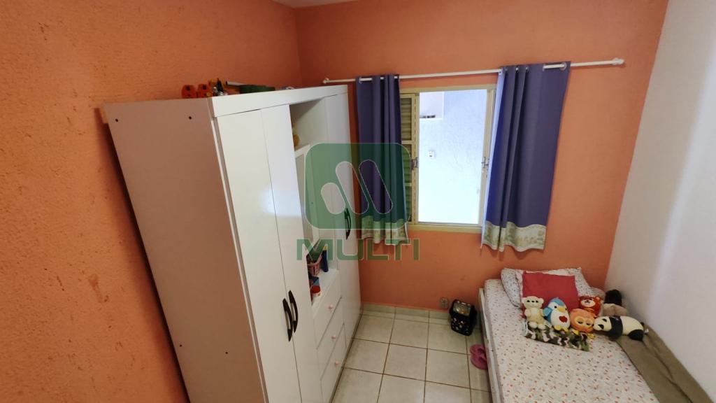 Casa à venda com 4 quartos, 100m² - Foto 5