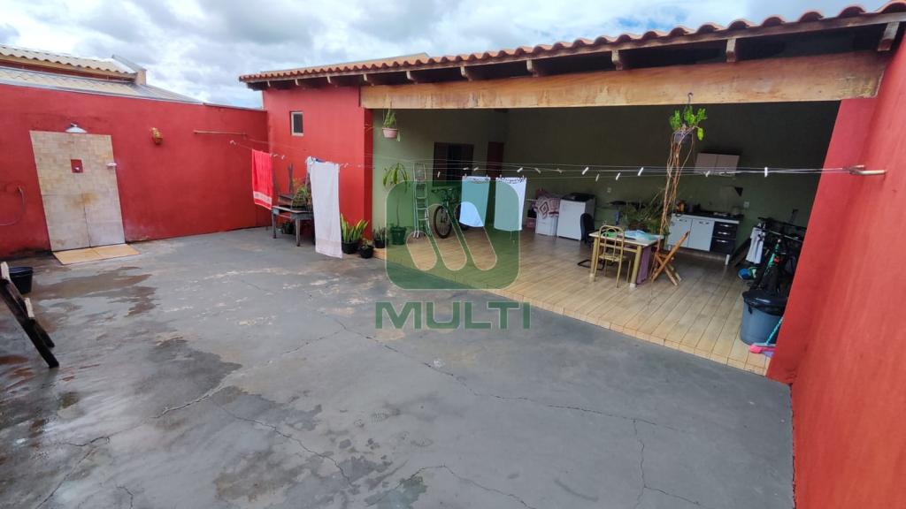 Casa à venda com 4 quartos, 100m² - Foto 10