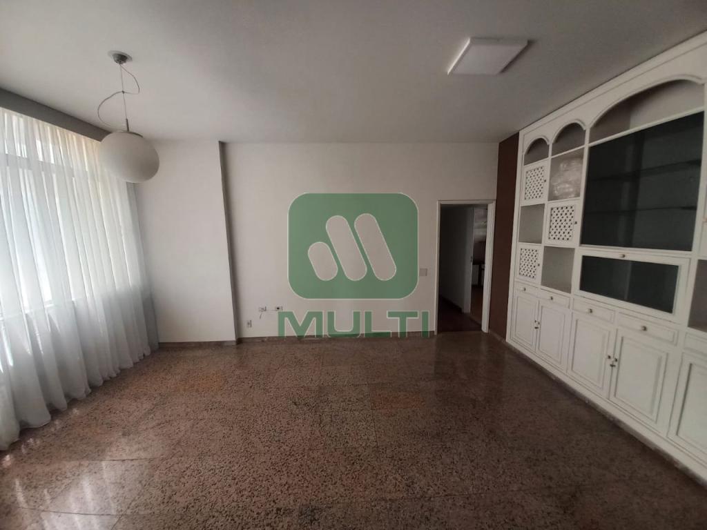 Apartamento à venda com 4 quartos, 260m² - Foto 6