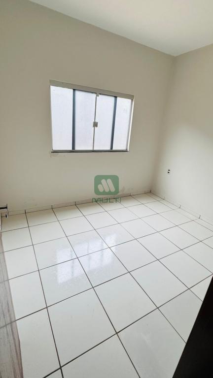 Casa à venda com 3 quartos, 139m² - Foto 5