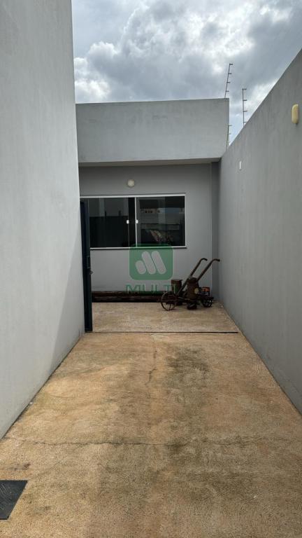 Casa à venda com 4 quartos, 240m² - Foto 22