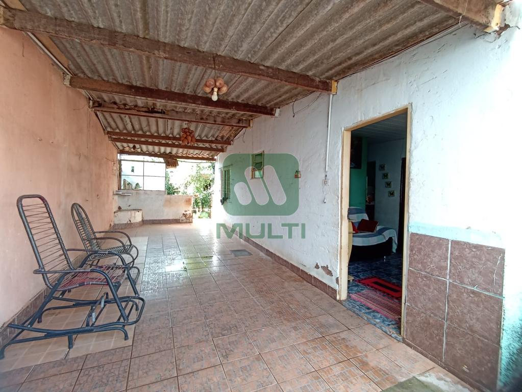 Casa à venda com 2 quartos, 92m² - Foto 10