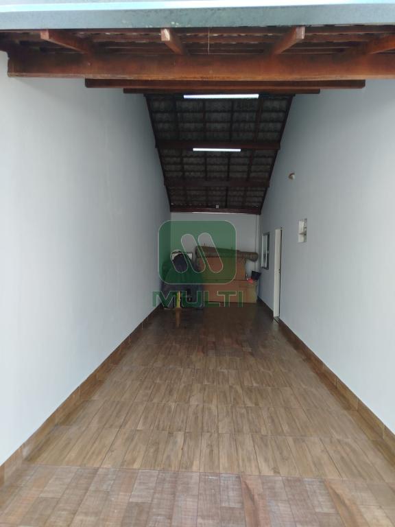 Casa à venda com 3 quartos, 80m² - Foto 14