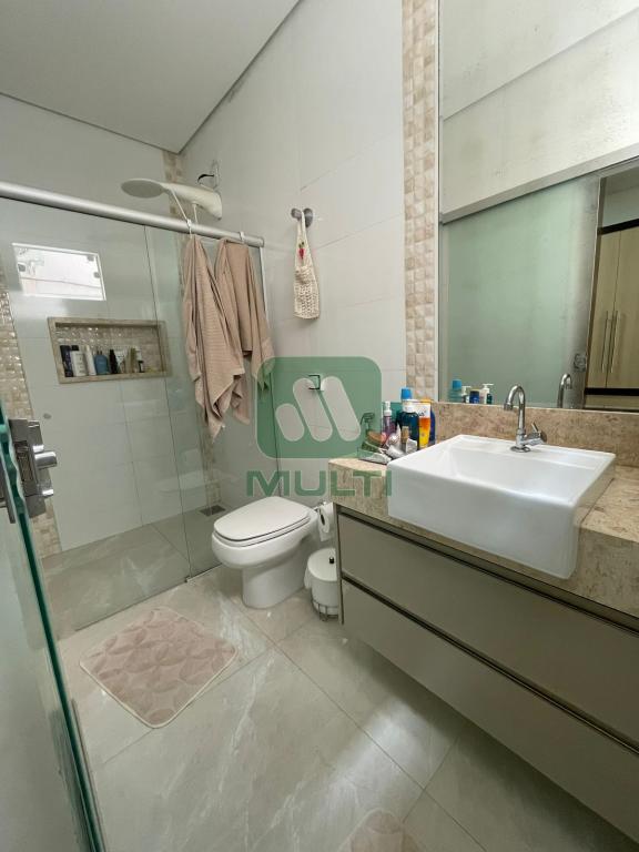 Casa à venda com 3 quartos, 196m² - Foto 16