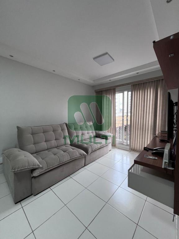 Apartamento à venda com 3 quartos, 67m² - Foto 1