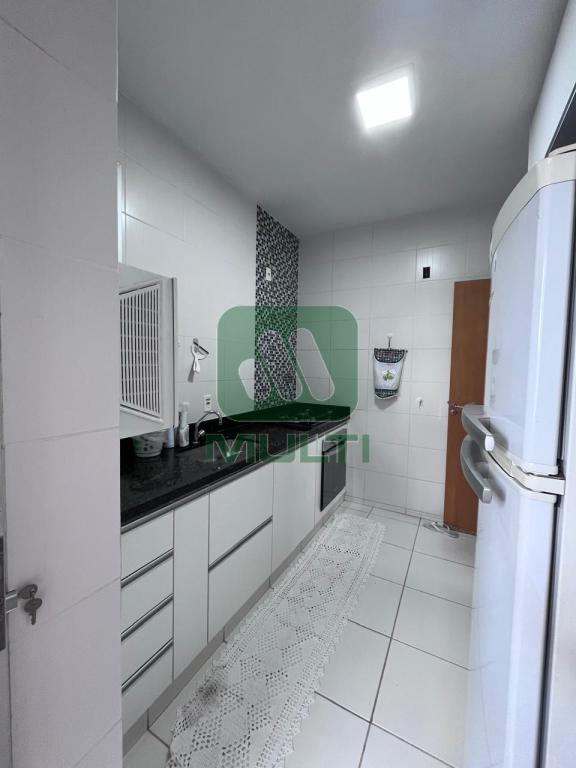 Apartamento à venda com 3 quartos, 67m² - Foto 7