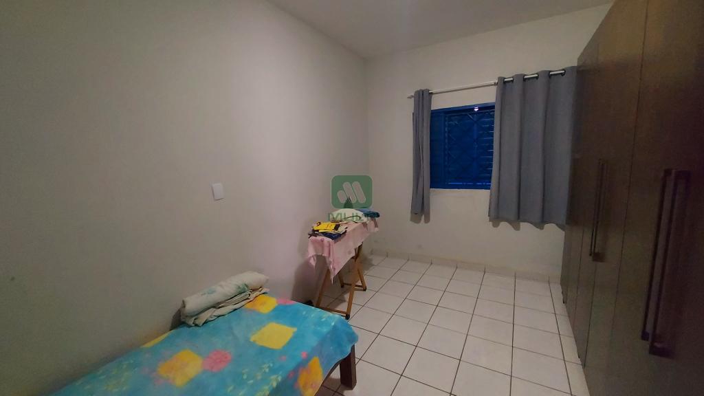 Casa à venda com 2 quartos, 100m² - Foto 6