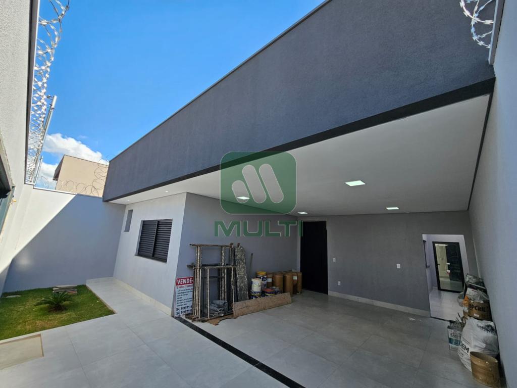 Casa à venda com 3 quartos, 160m² - Foto 7