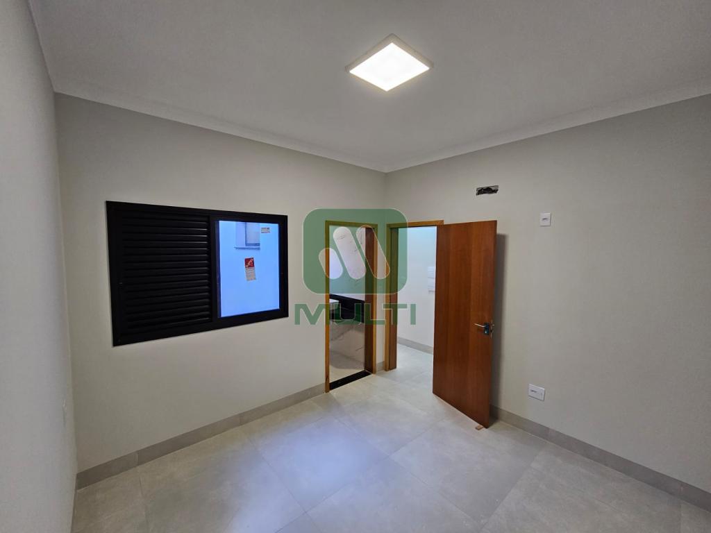 Casa à venda com 3 quartos, 160m² - Foto 13