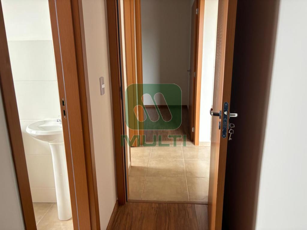 Apartamento à venda com 2 quartos, 55m² - Foto 6