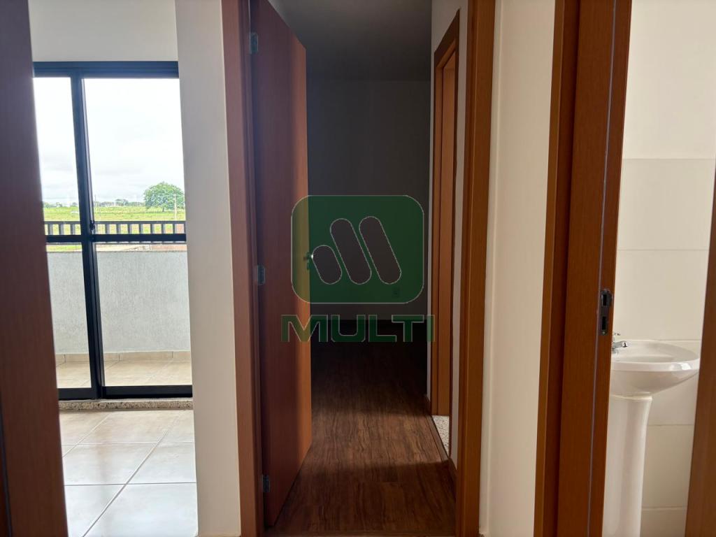 Apartamento à venda com 2 quartos, 55m² - Foto 15