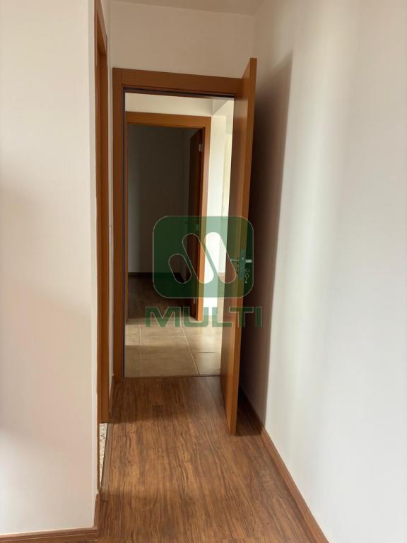 Apartamento à venda com 2 quartos, 55m² - Foto 19